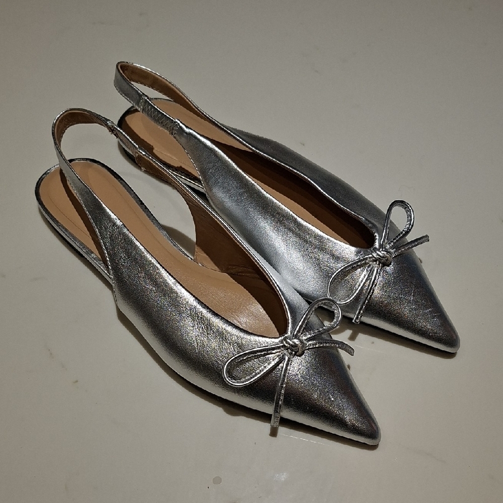 H&M Silver/Metallic Pointed-toe Slingback Flats/Mules with Bow (EU 36/US 5.5-6)